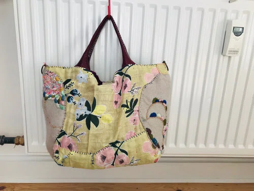 Bag 手縫いのバッグ 布製 本革持ち手 スローファッション ハンドメイド 1709